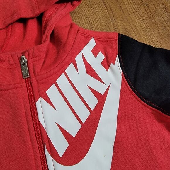 Nike Sportswear NSW Jacket Hoodie Black Red White Club Fleece Unisex Kids Size 7 - Picture 5 of 8